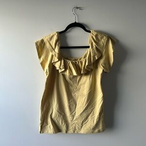 Doe & Rae yellow short sleeve ruffle top